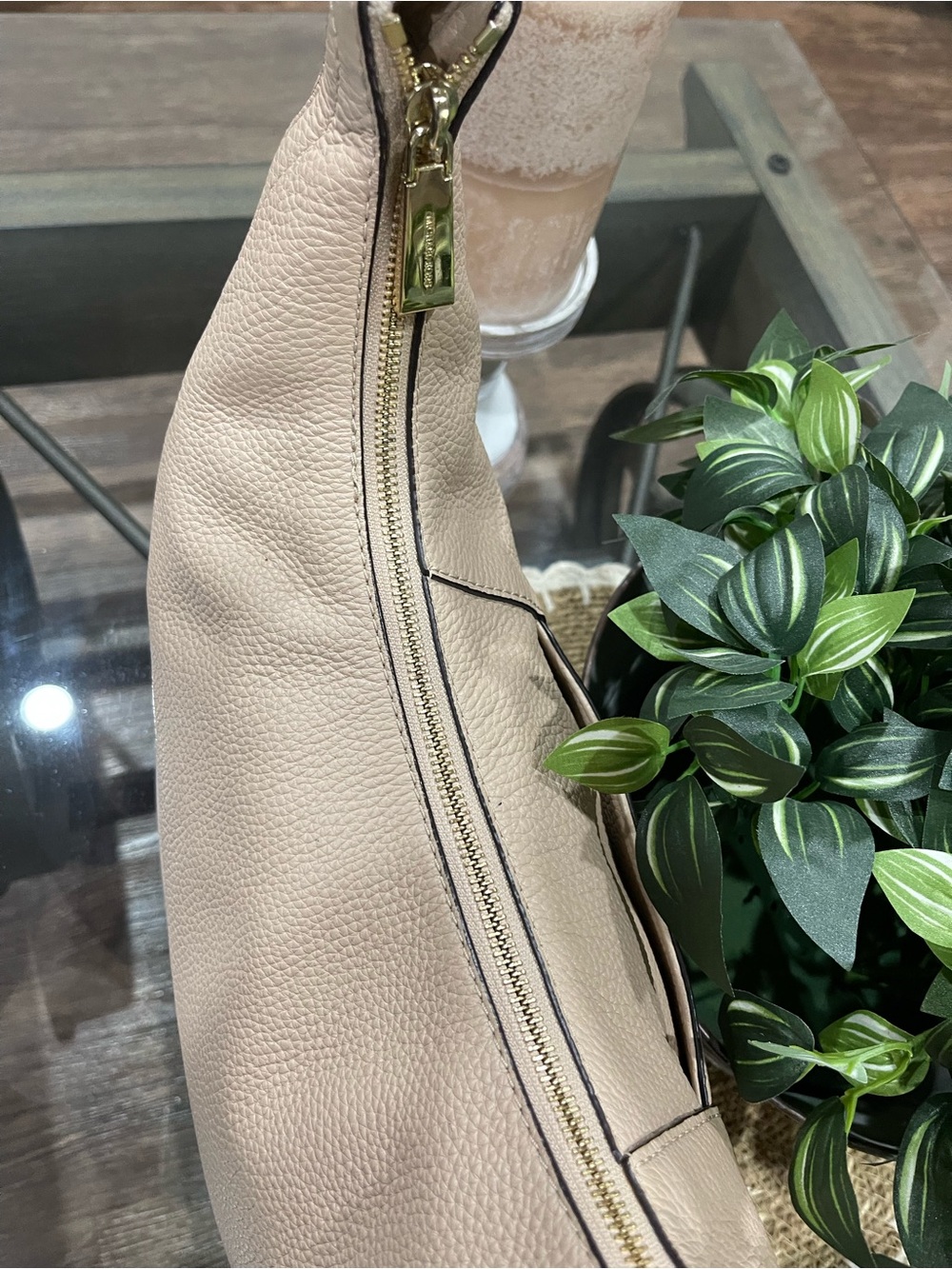 MICHAEL Michael Kors Pebbled Leather Hobo in Rose Beige, Gold Tone Hardware - Picture 7 of 14